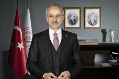 Bakan Uraloğlu: Amik Ovası'na ulaşım 1 saatten 5 dakikaya düşecek