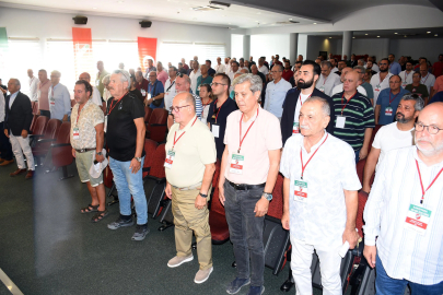 Karşıyaka'da kritik mali kongre günü