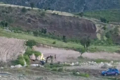 Babasının kullandığı kepçenin altında kalan 3 yaşındaki Muhammed öldü