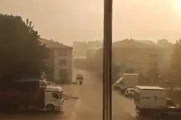 Bursa'da sağanak ve dolu yağışı etkili oldu 