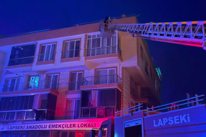 Bodrum katında çıkan yangında 6 kişi dumandan etkilendi