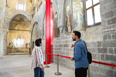 YUNAN BAKAN KAPADOKYA TURUNDA