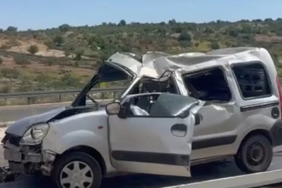Hafif ticari araç, şarampole devrildi: 1 ölü, 1 yaralı