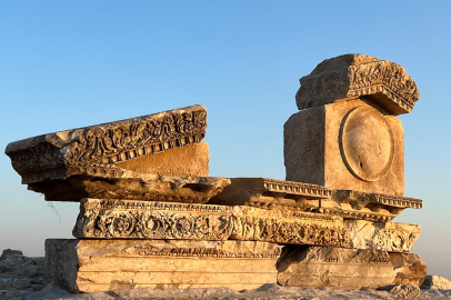 BAKAN ERSOY KNIDOS’A YENİ SOLUK KATAN DÜZENLEMELERİ PAYLAŞTI