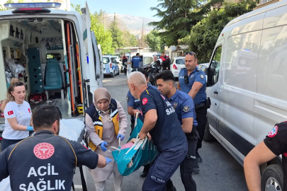 Tabancayla kızını öldürüp, eşini ve diğer kızını yaraladı